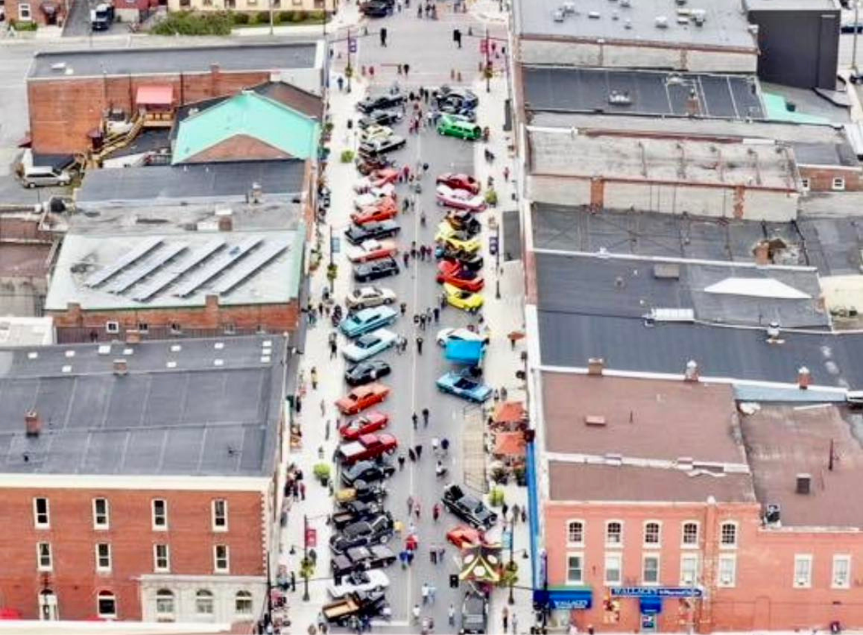Napanee, Guitars n' Cars, classic cars, live music, community event, L&A Hospital Foundation